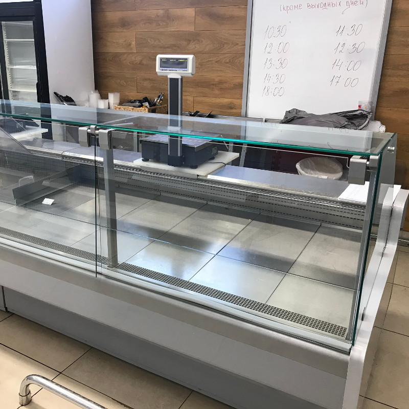 картинка Витрина холодильная Brandford AURORA Slim SQ 375 рыба на льду